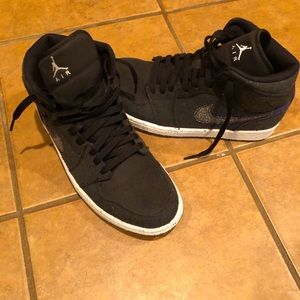 Air Jordan 1 Mid Crater Sneakers
